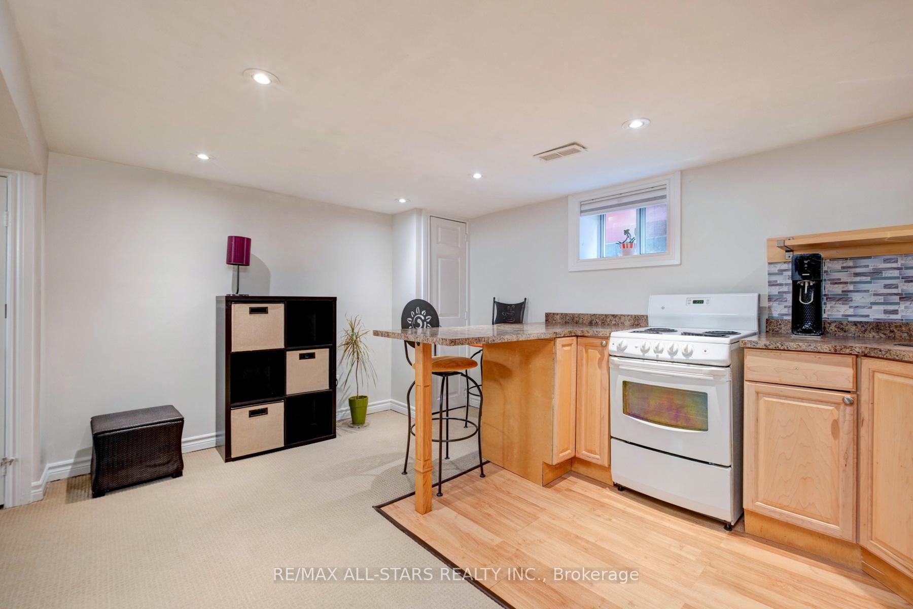 Photo 34 of 32 Barker Avenue, Toronto, Danforth Village-East York — HOMEH
