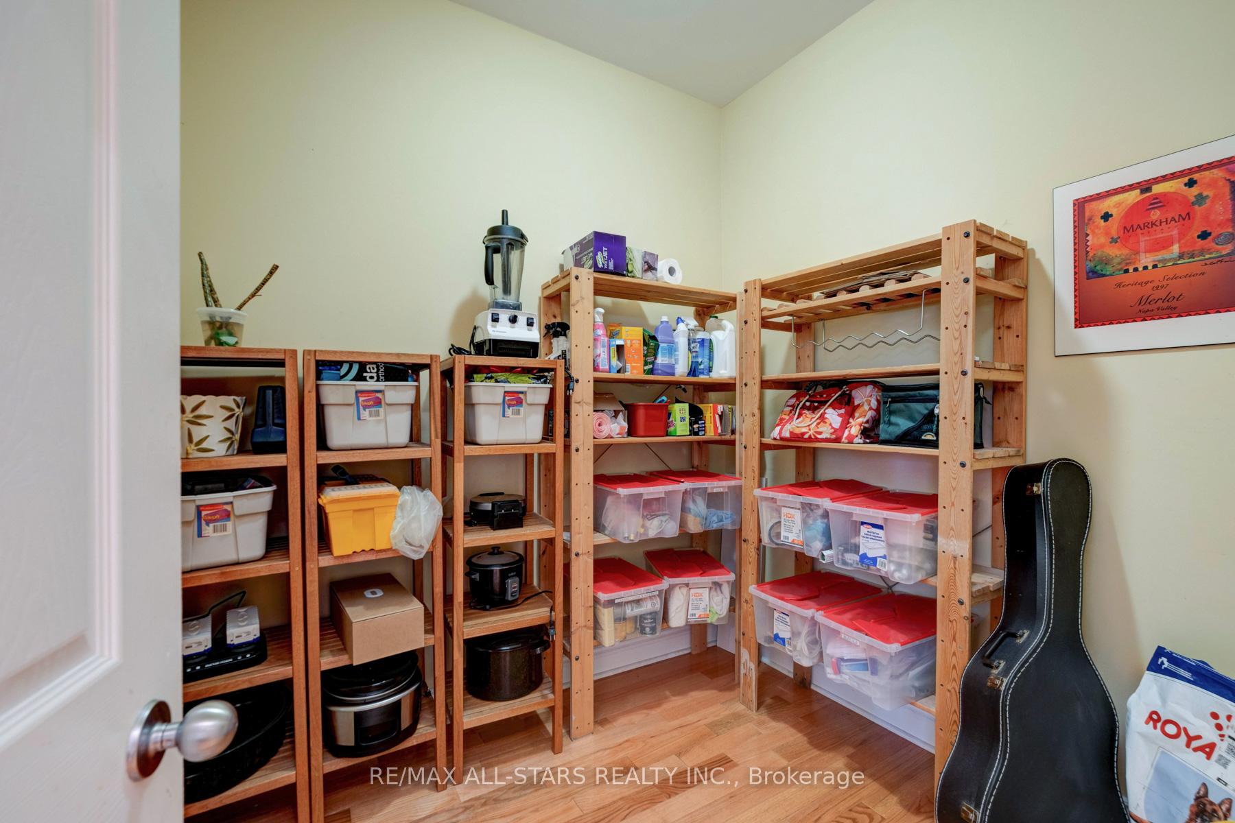 Photo 35 of 32 Barker Avenue, Toronto, Danforth Village-East York — HOMEH