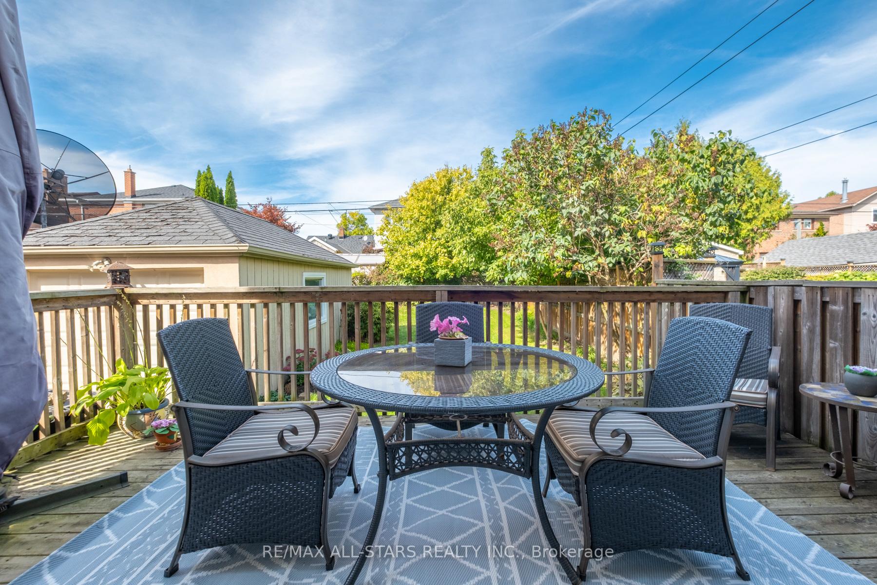 Photo 37 of 32 Barker Avenue, Toronto, Danforth Village-East York — HOMEH