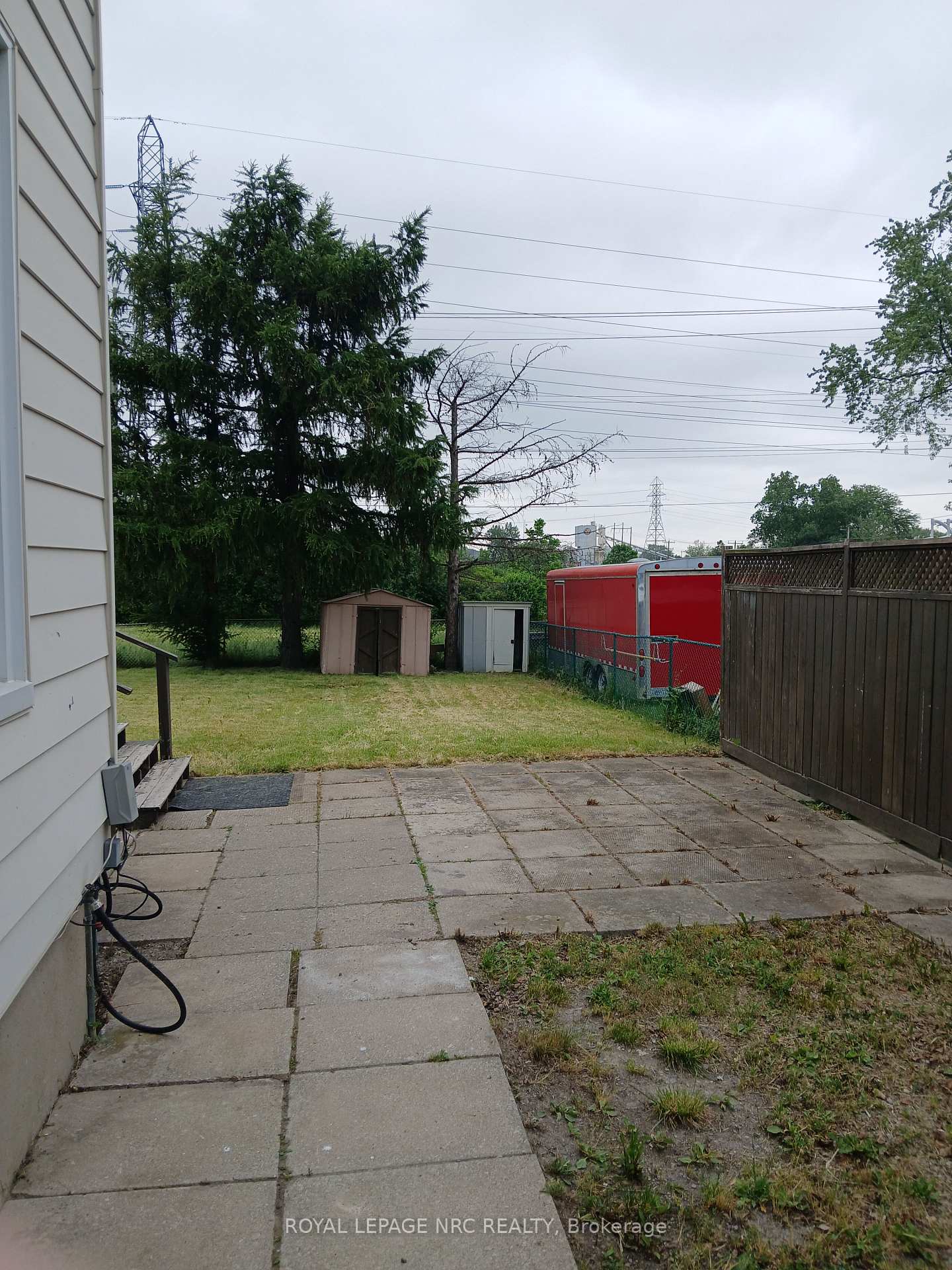 Photo 3 of 20 Hayes Road, Thorold, Allanburg/Thorold South — HOMEH