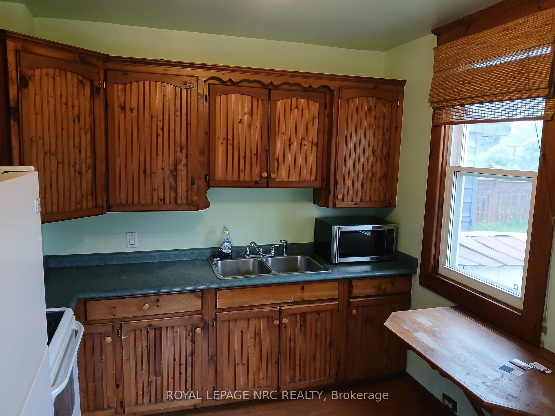 Photo 5 of 20 Hayes Road, Thorold, Allanburg/Thorold South — HOMEH