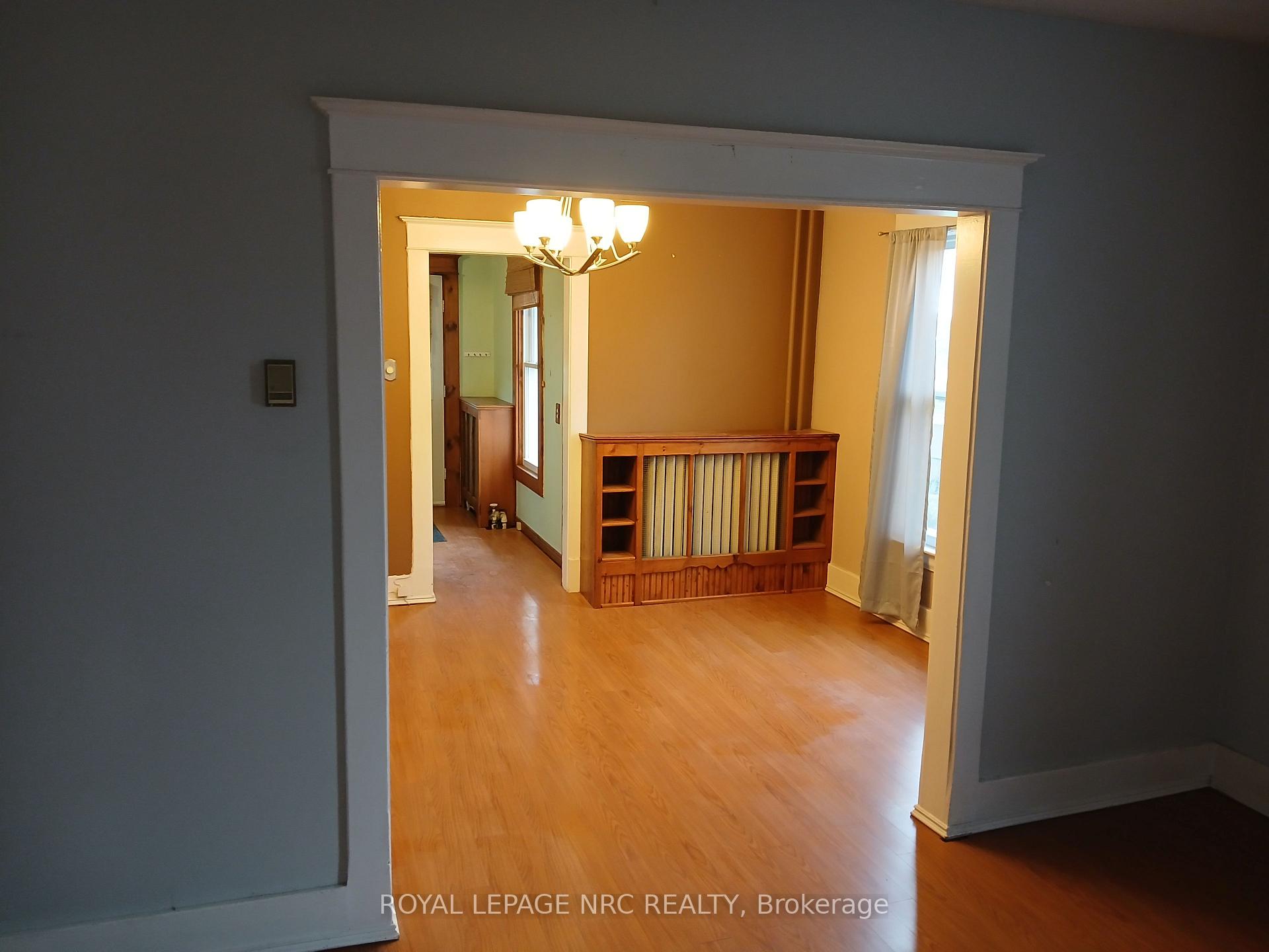 Photo 8 of 20 Hayes Road, Thorold, Allanburg/Thorold South — HOMEH