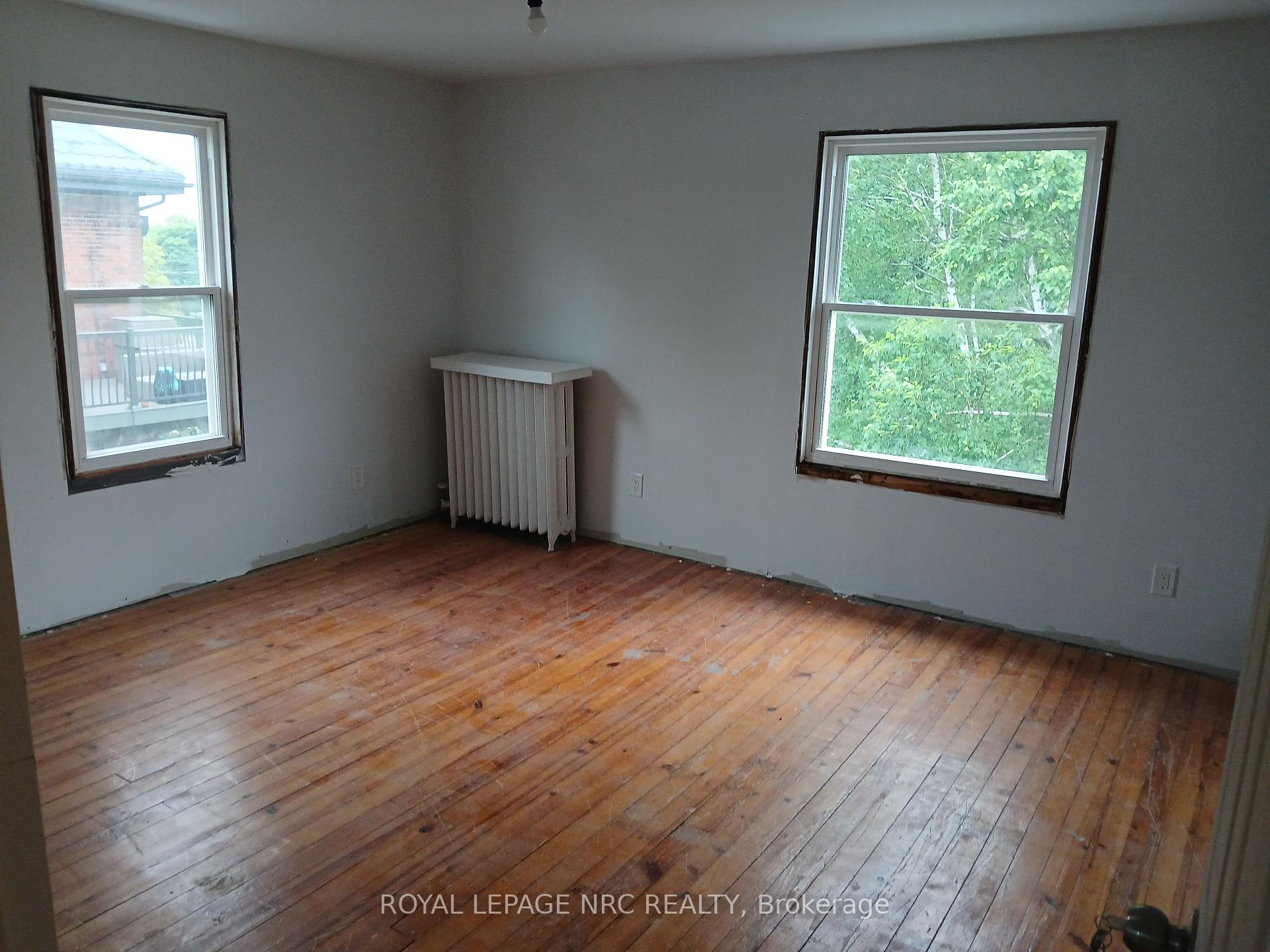 Photo 10 of 20 Hayes Road, Thorold, Allanburg/Thorold South — HOMEH
