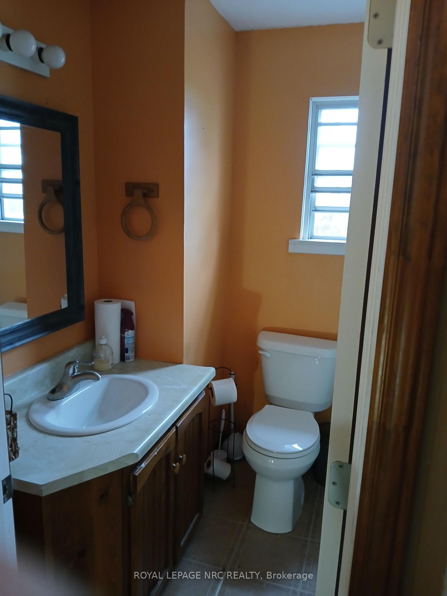 Photo 12 of 20 Hayes Road, Thorold, Allanburg/Thorold South — HOMEH