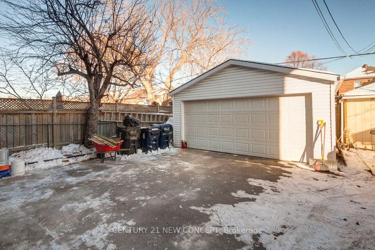 Photo 3 of 1845 Dufferin Street, Toronto, Oakwood Village — HOMEH