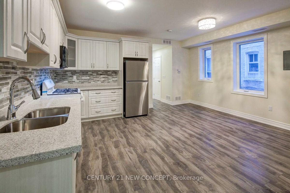 Photo 9 of 1845 Dufferin Street, Toronto, Oakwood Village — HOMEH