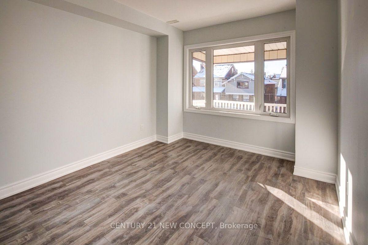 Photo 13 of 1845 Dufferin Street, Toronto, Oakwood Village — HOMEH
