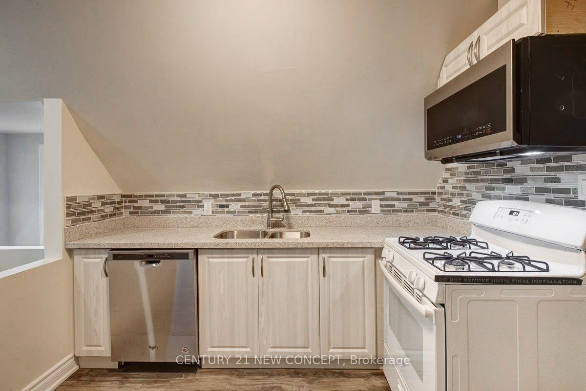 Photo 23 of 1845 Dufferin Street, Toronto, Oakwood Village — HOMEH