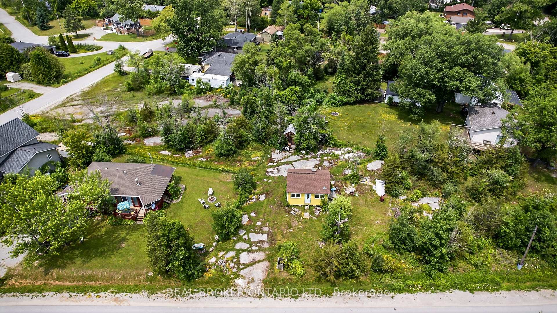Photo 1 of 178 Woodlands Avenue, Tay, Port McNicoll — HOMEH