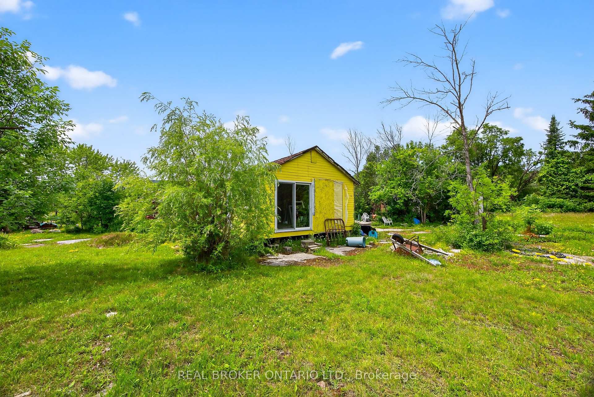 Photo 8 of 178 Woodlands Avenue, Tay, Port McNicoll — HOMEH