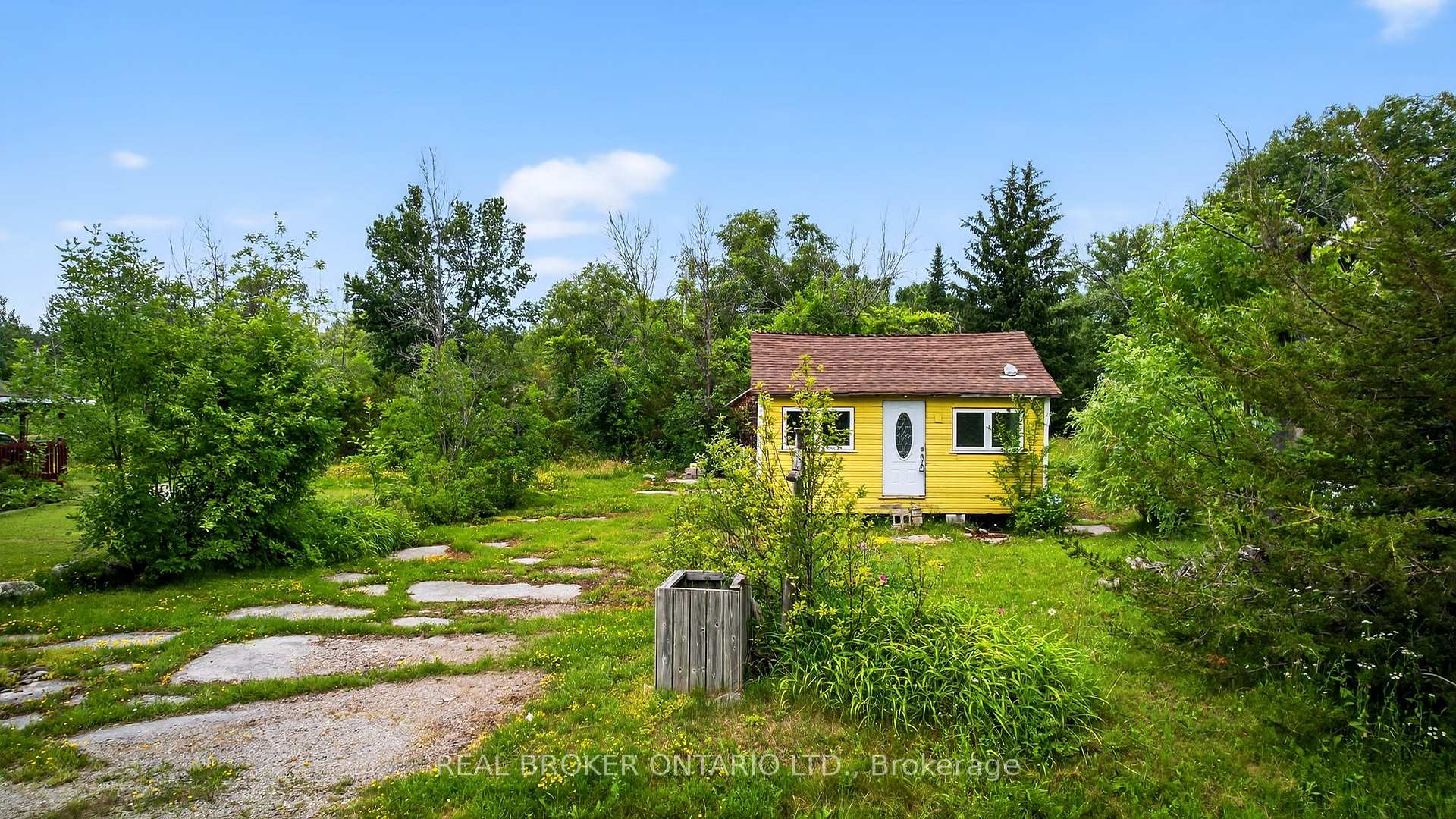 Photo 10 of 178 Woodlands Avenue, Tay, Port McNicoll — HOMEH