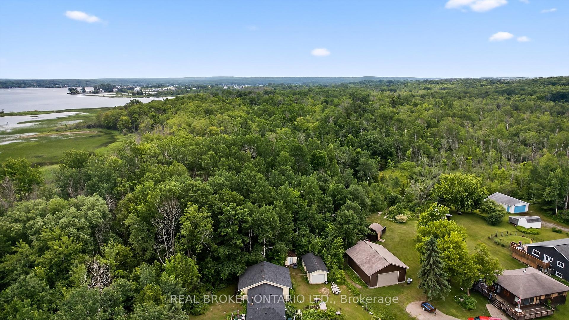 Photo 17 of 178 Woodlands Avenue, Tay, Port McNicoll — HOMEH