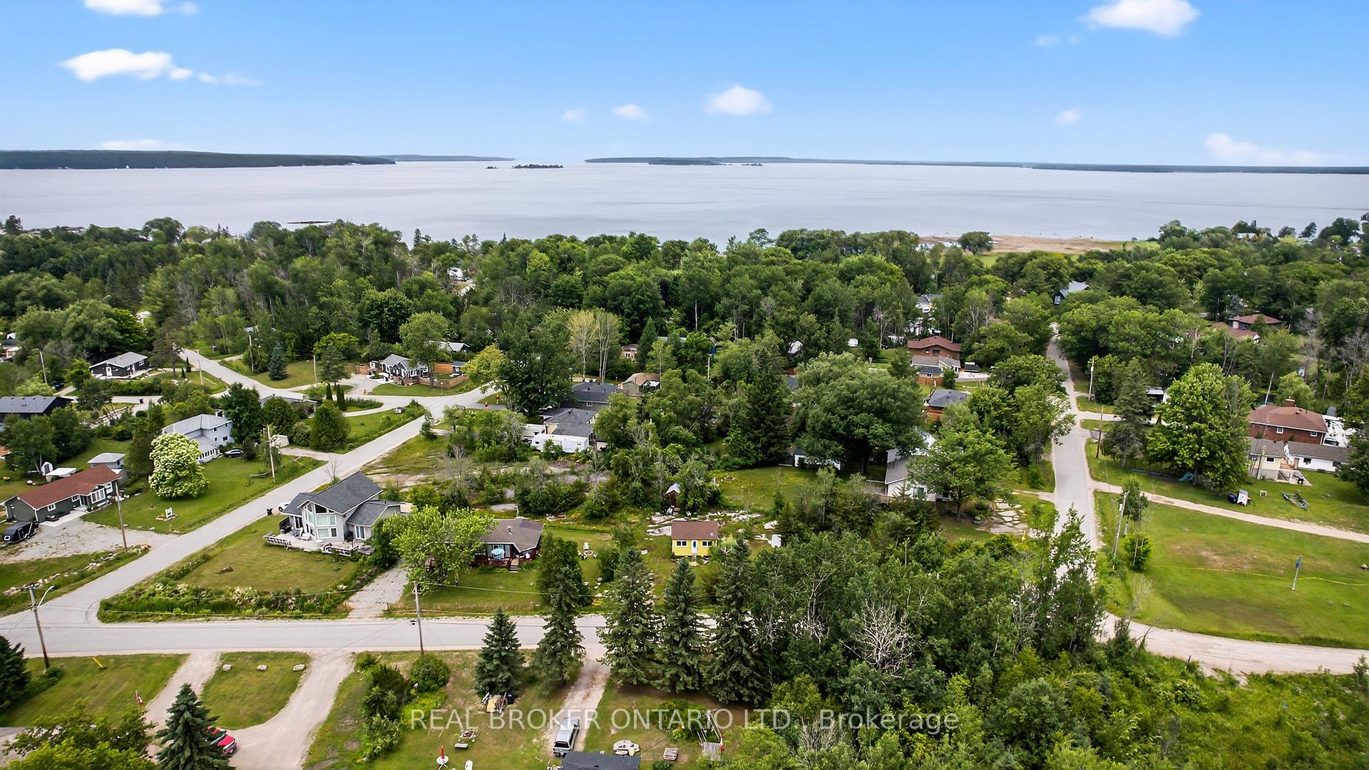 Photo 18 of 178 Woodlands Avenue, Tay, Port McNicoll — HOMEH