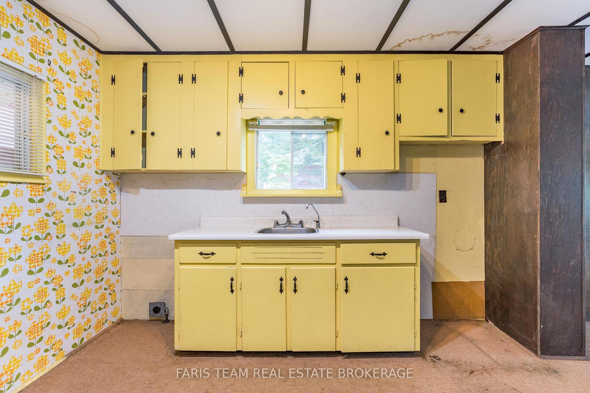 Photo 4 of 15 Woodside Avenue, Tiny, Rural Tiny — HOMEH