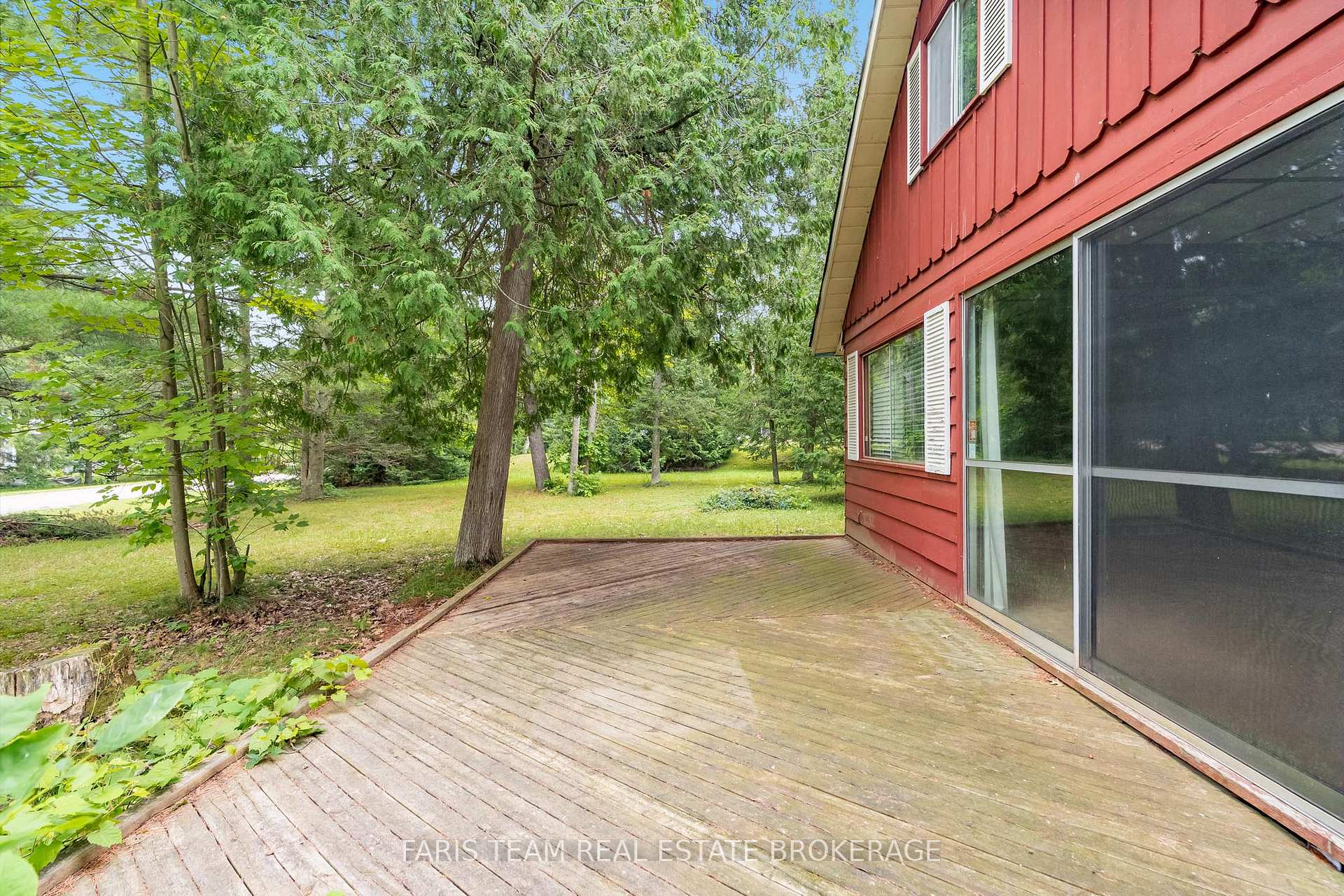 Photo 22 of 15 Woodside Avenue, Tiny, Rural Tiny — HOMEH