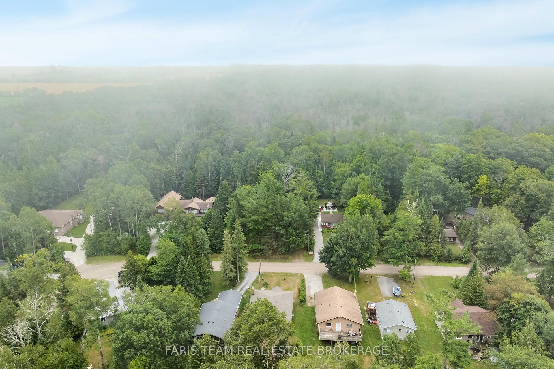 Photo 24 of 15 Woodside Avenue, Tiny, Rural Tiny — HOMEH