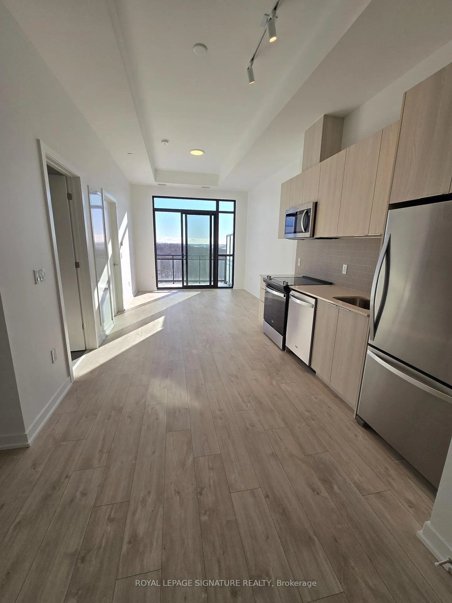 Photo 5 of Unit 805, 720 Whitlock Avenue, Milton, Cobban — HOMEH