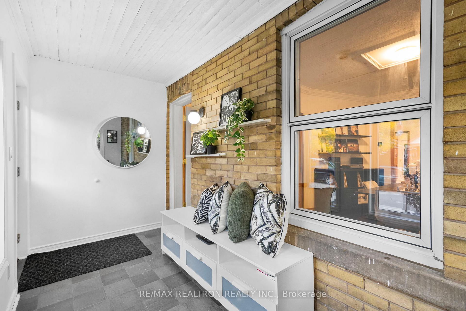 Photo 3 of 259 Gowan Avenue, Toronto, Danforth Village-East York — HOMEH