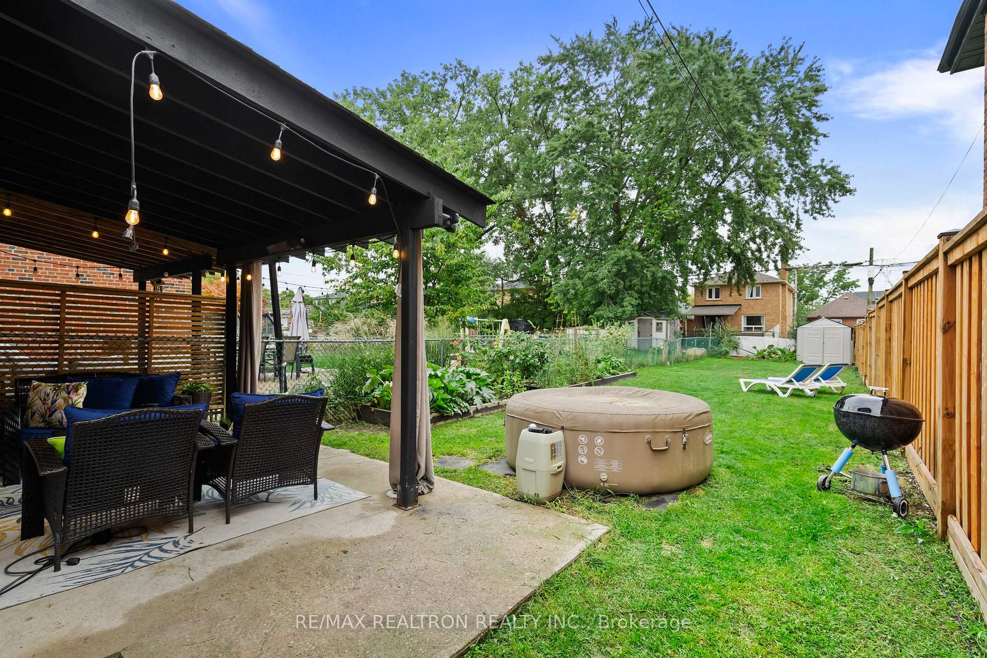Photo 41 of 259 Gowan Avenue, Toronto, Danforth Village-East York — HOMEH