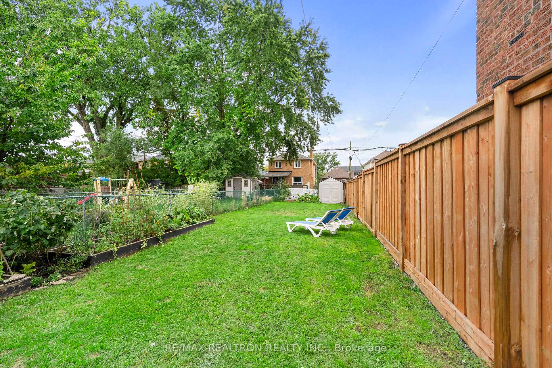 Photo 44 of 259 Gowan Avenue, Toronto, Danforth Village-East York — HOMEH