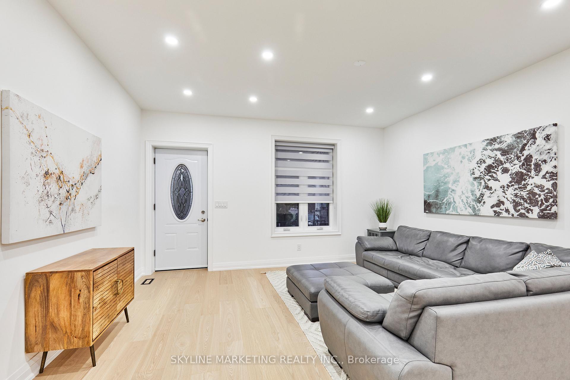 Photo 5 of 336 Leslie Street, Toronto, South Riverdale — HOMEH