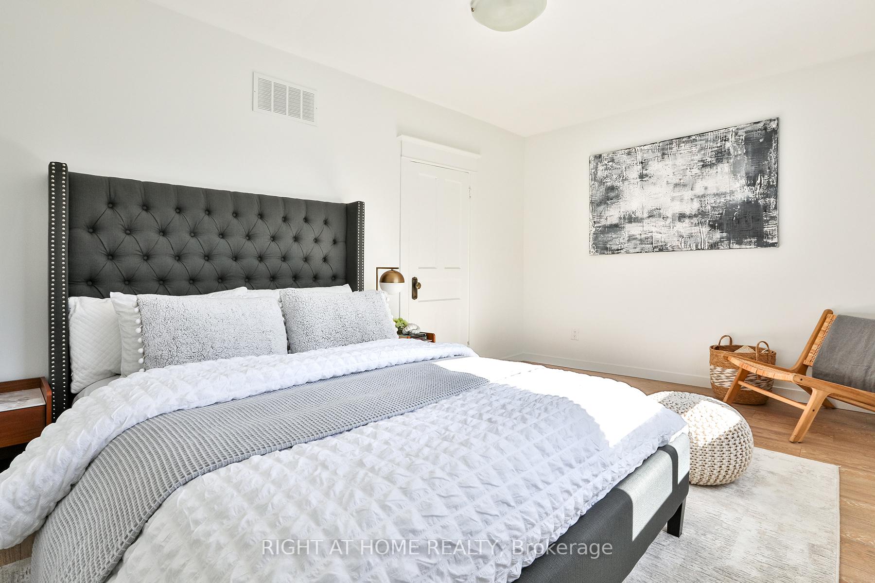 Photo 18 of 230 Milverton Boulevard, Toronto, Danforth — HOMEH