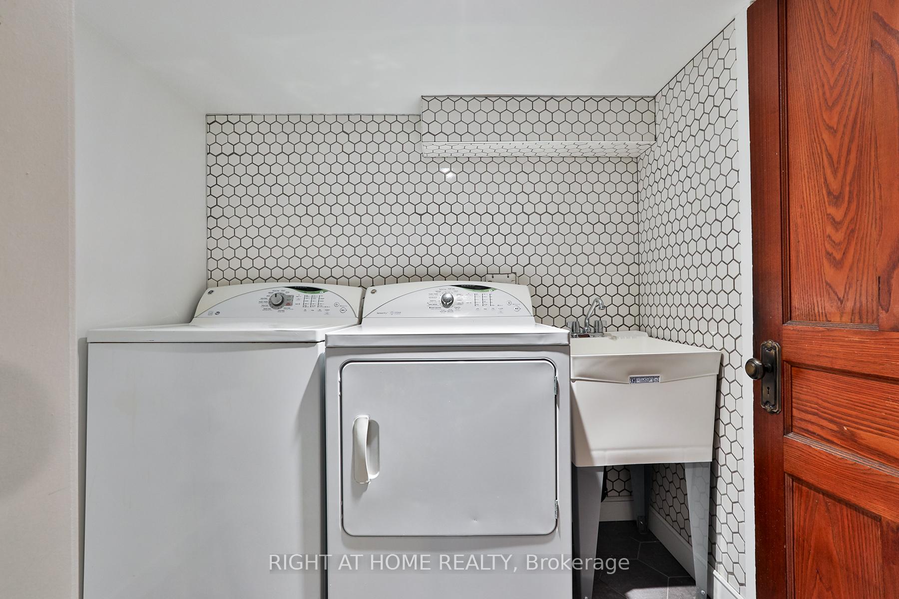 Photo 26 of 230 Milverton Boulevard, Toronto, Danforth — HOMEH