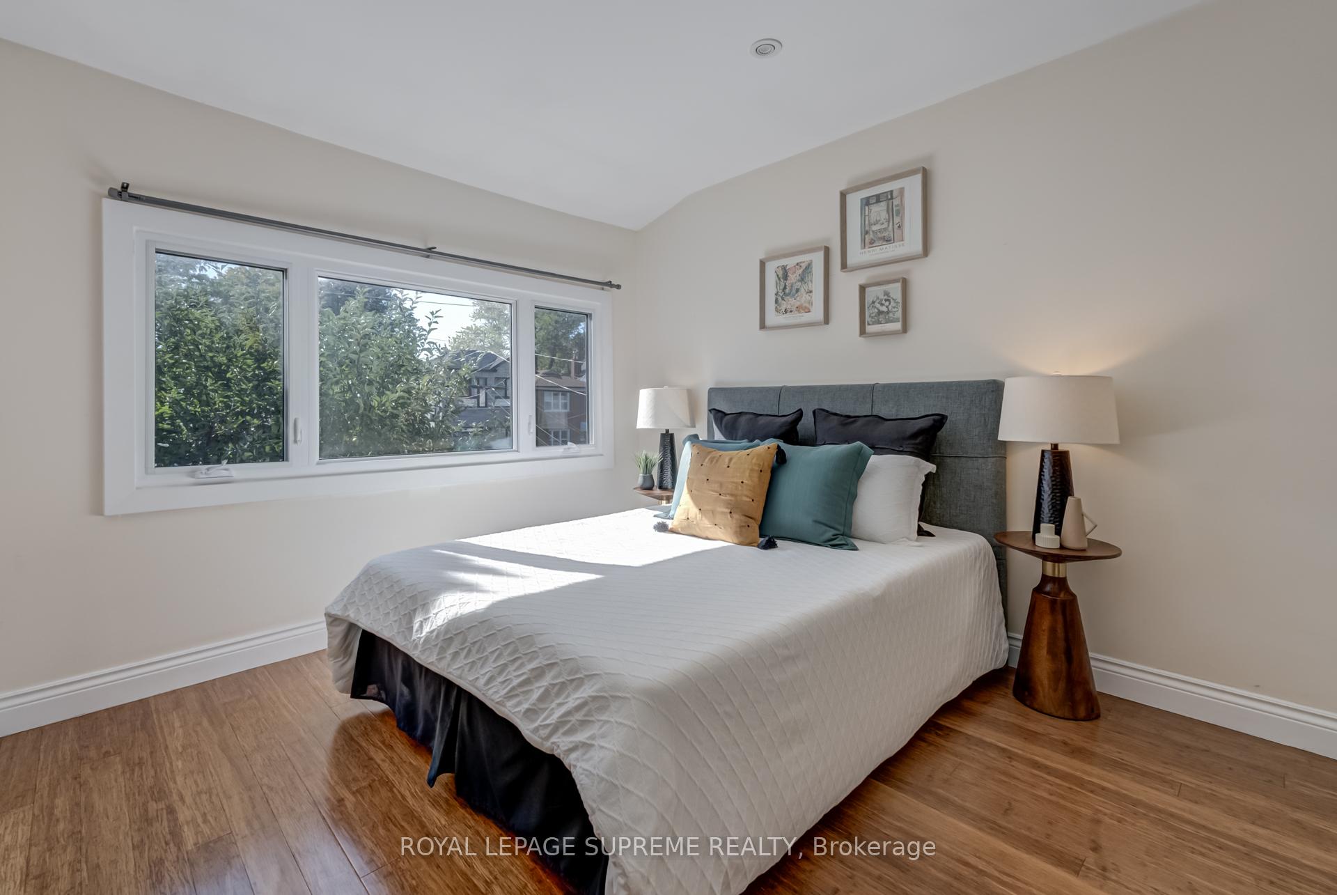 Photo 10 of 481 Main Street, Toronto, Woodbine-Lumsden — HOMEH