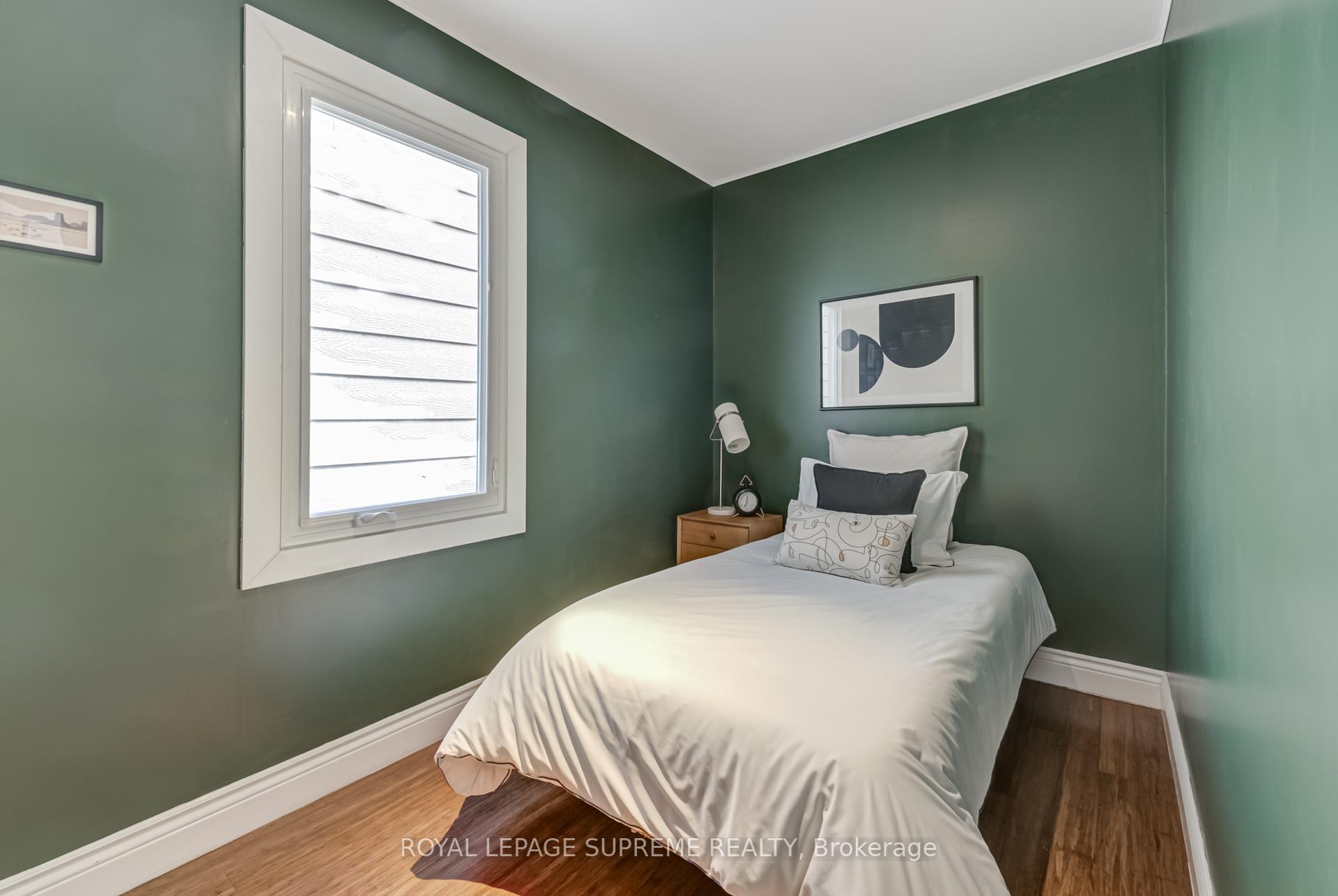 Photo 12 of 481 Main Street, Toronto, Woodbine-Lumsden — HOMEH