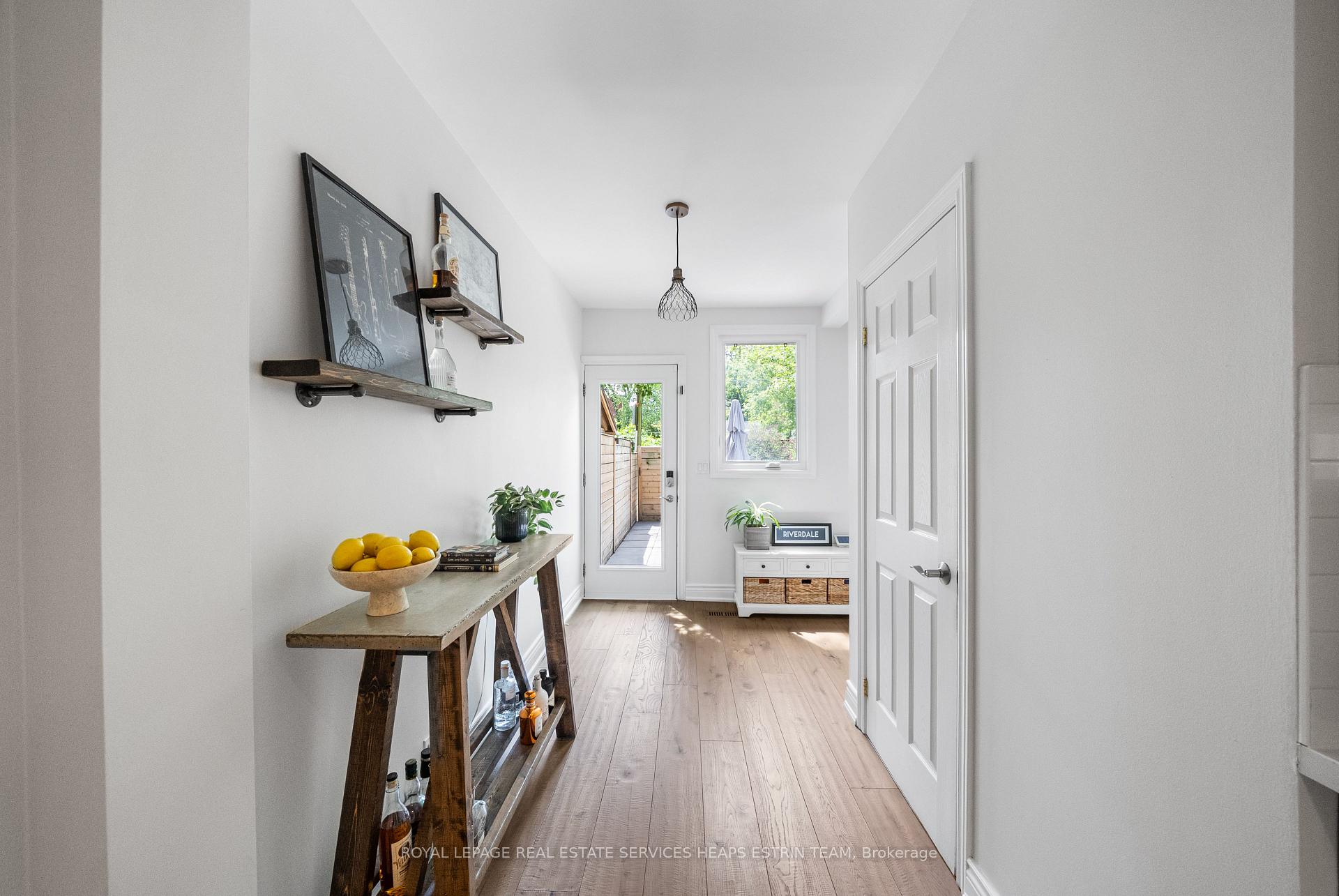 Photo 12 of 20 Howland Road, Toronto, North Riverdale — HOMEH
