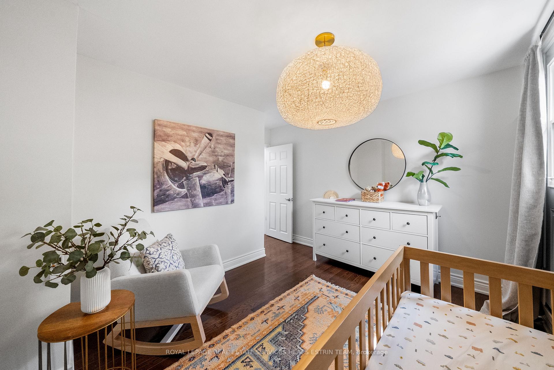 Photo 22 of 20 Howland Road, Toronto, North Riverdale — HOMEH