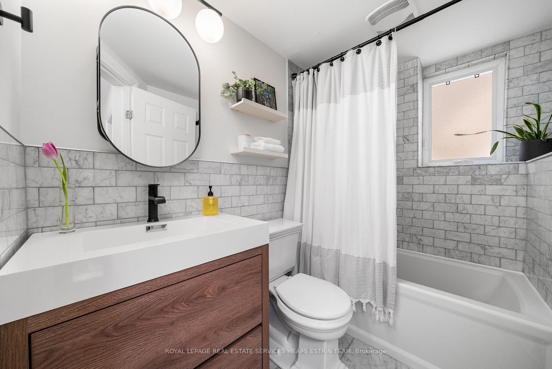 Photo 29 of 20 Howland Road, Toronto, North Riverdale — HOMEH