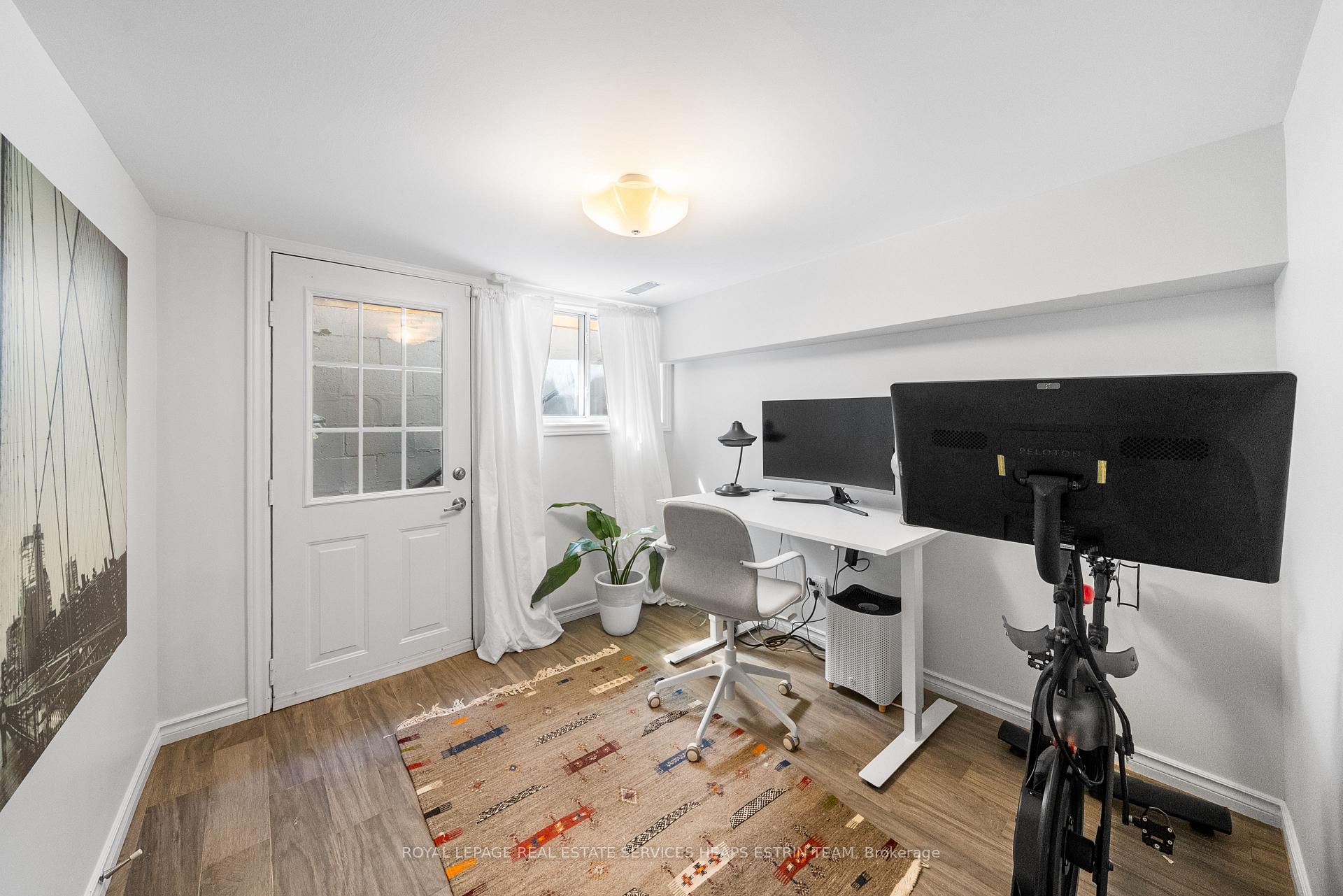 Photo 36 of 20 Howland Road, Toronto, North Riverdale — HOMEH