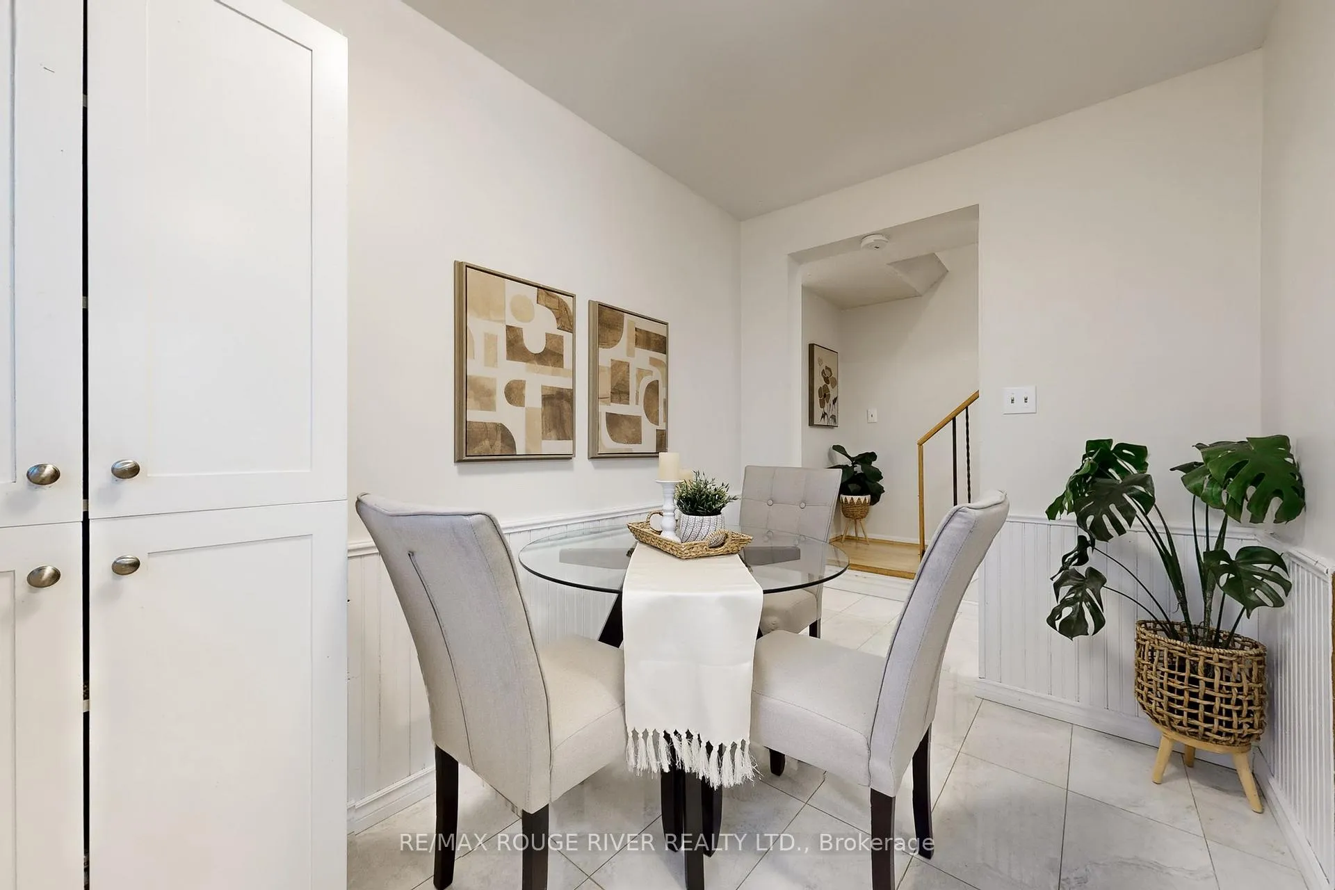 Photo 10 of 2144 Duberry Drive E, Pickering, Brock Ridge — HOMEH