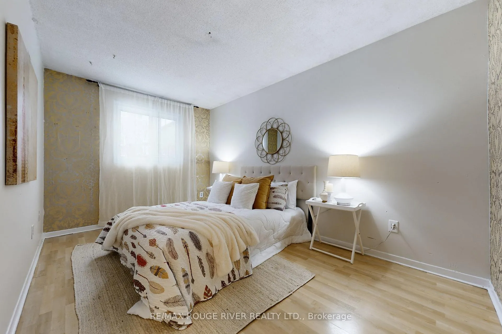 Photo 17 of 2144 Duberry Drive E, Pickering, Brock Ridge — HOMEH