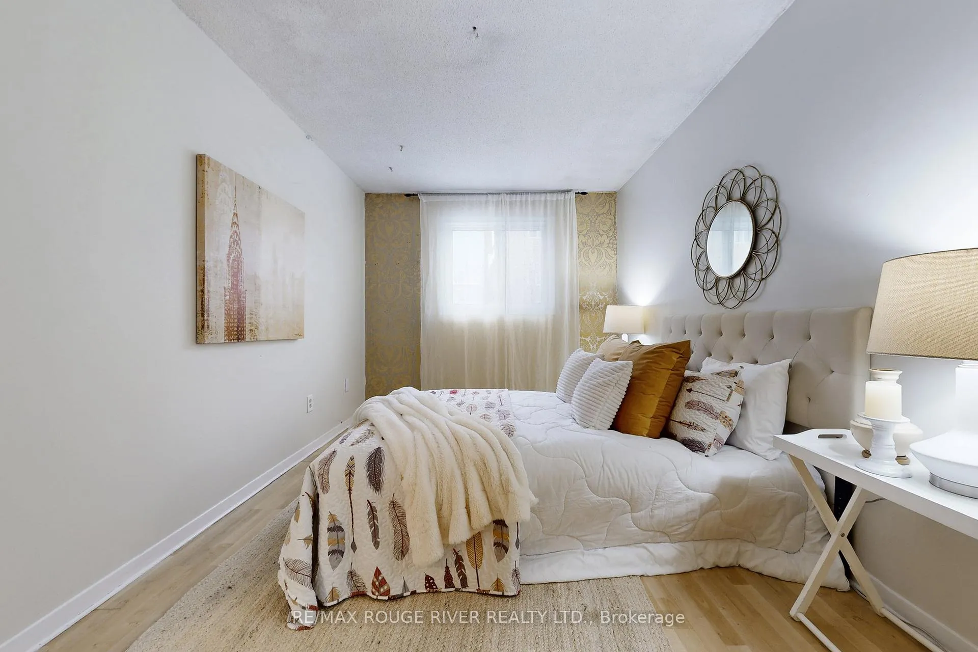 Photo 18 of 2144 Duberry Drive E, Pickering, Brock Ridge — HOMEH