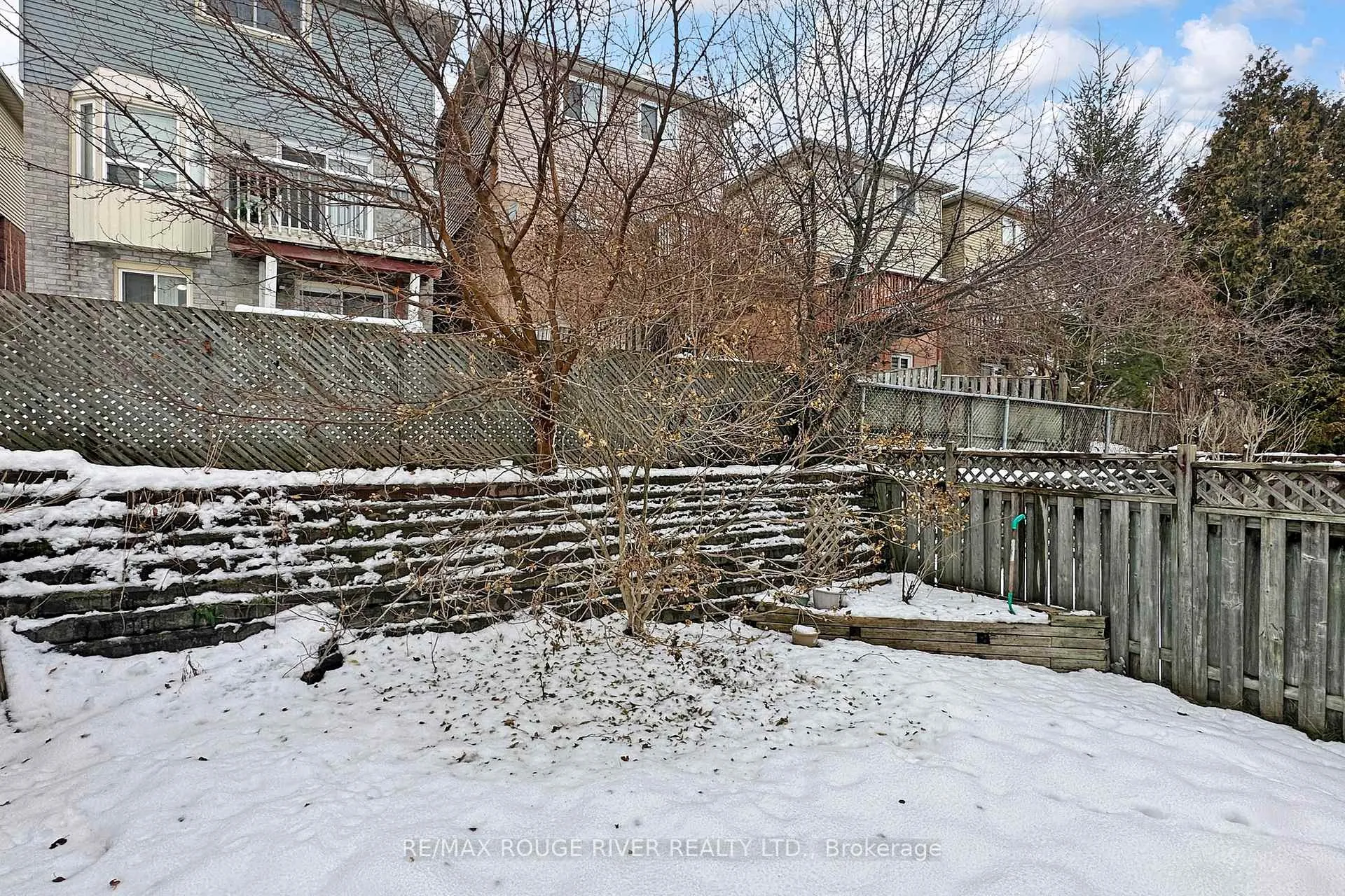 Photo 27 of 2144 Duberry Drive E, Pickering, Brock Ridge — HOMEH