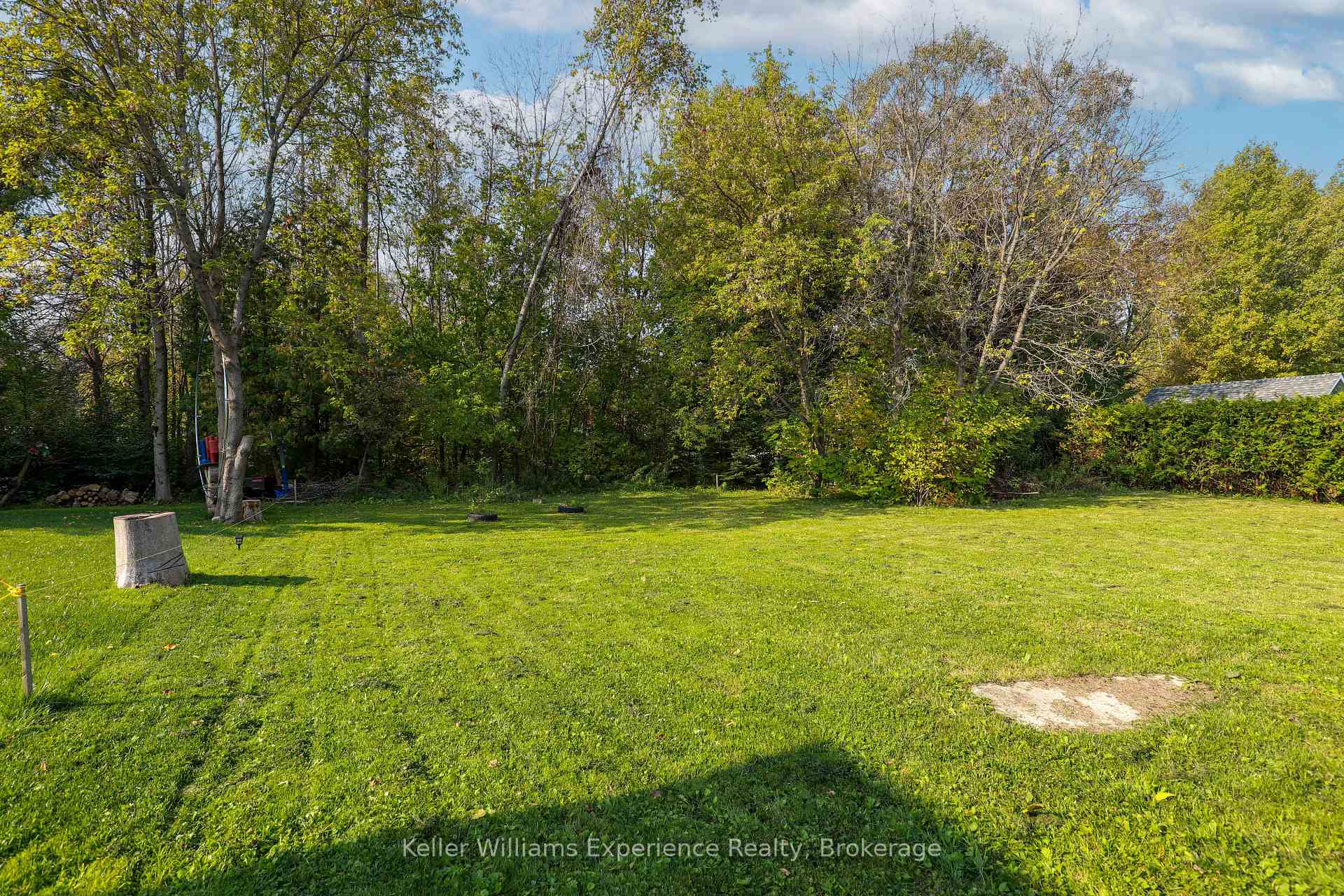Photo 6 of 518 First Avenue, Tay, Port McNicoll — HOMEH