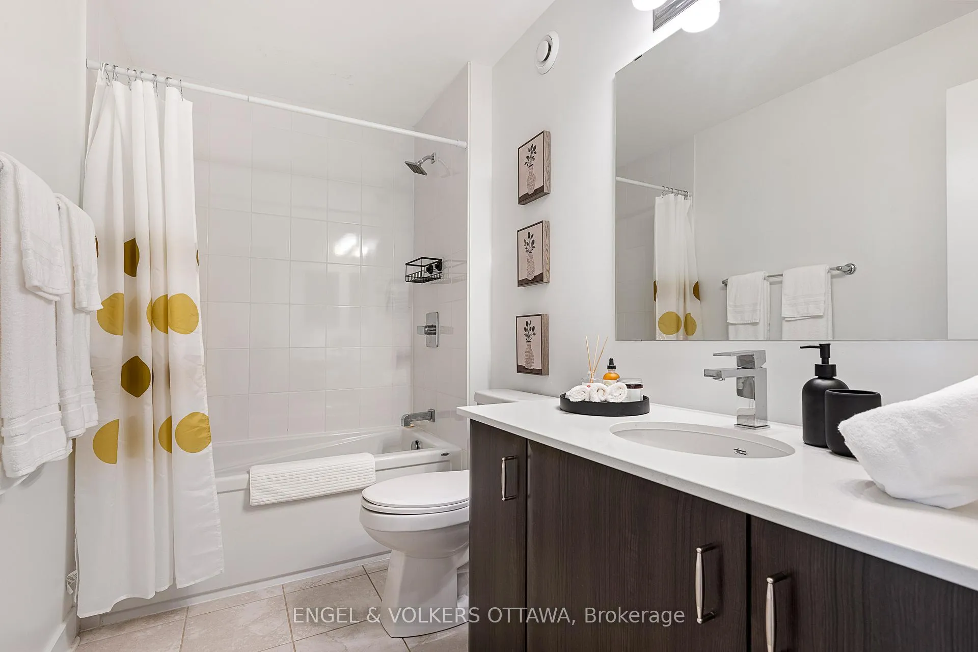 Photo 16 of 430 Markdale Terrace, Ottawa, Riverside South/Gloucester Glen — HOMEH
