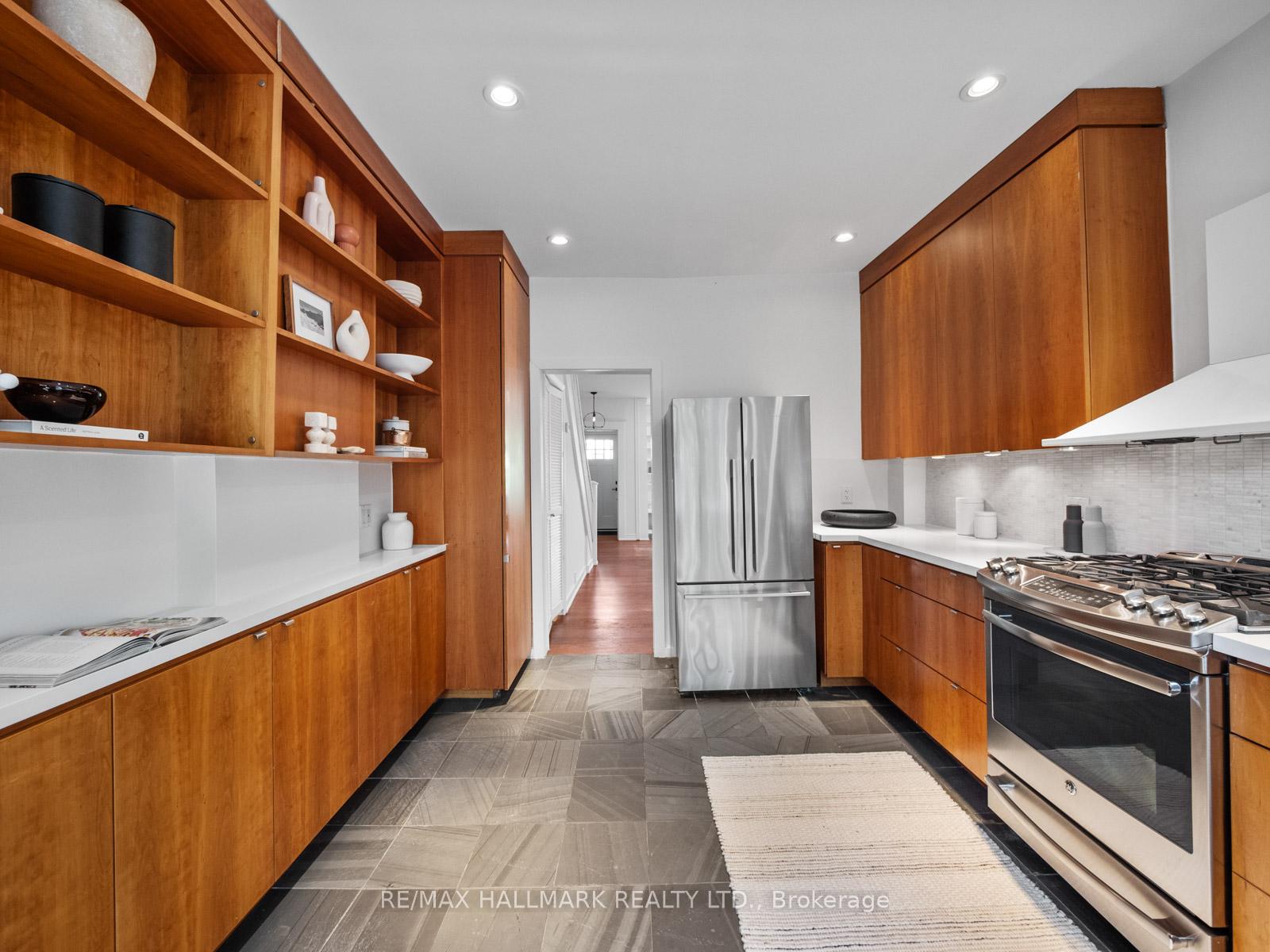 Photo 17 of 275 Withrow Avenue, Toronto, Blake-Jones — HOMEH