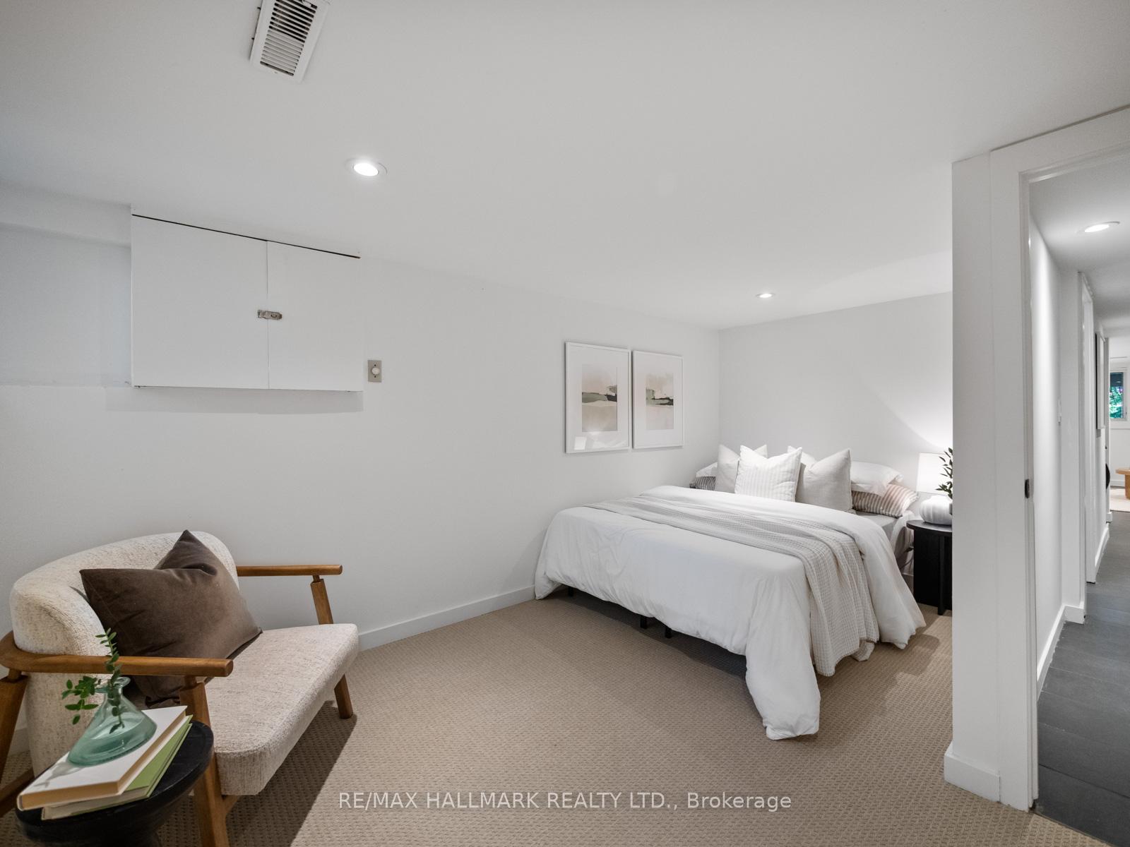 Photo 32 of 275 Withrow Avenue, Toronto, Blake-Jones — HOMEH