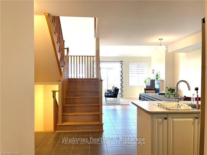 Photo 2 of 6 Explorer Way, Thorold, Rolling Meadows — HOMEH