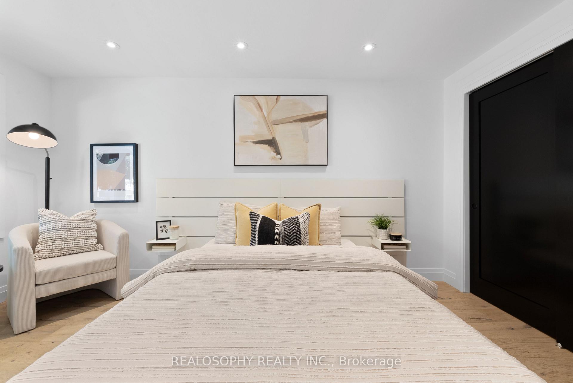 Photo 14 of 69 Wallington Avenue, Toronto, Woodbine-Lumsden — HOMEH
