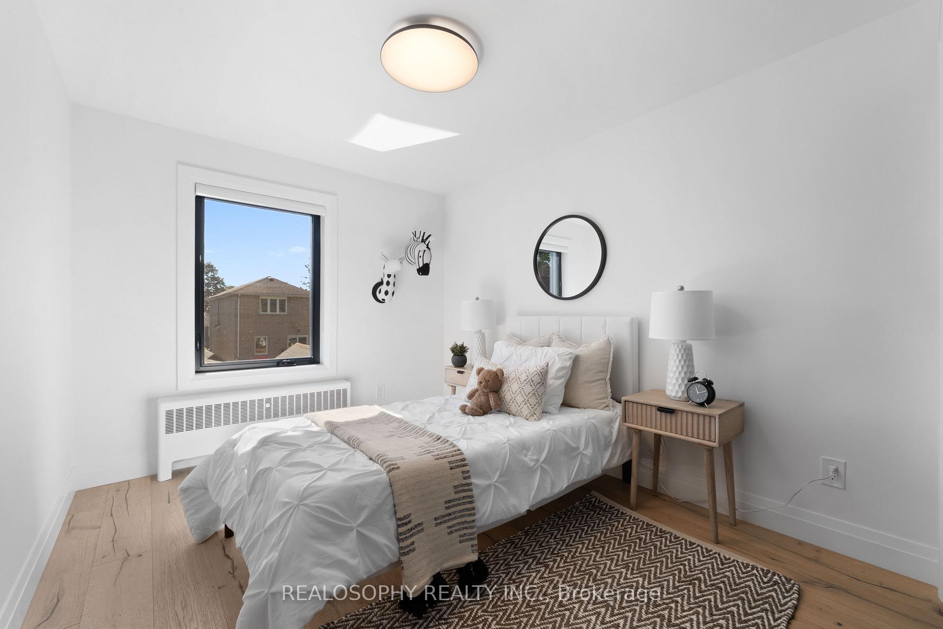 Photo 17 of 69 Wallington Avenue, Toronto, Woodbine-Lumsden — HOMEH