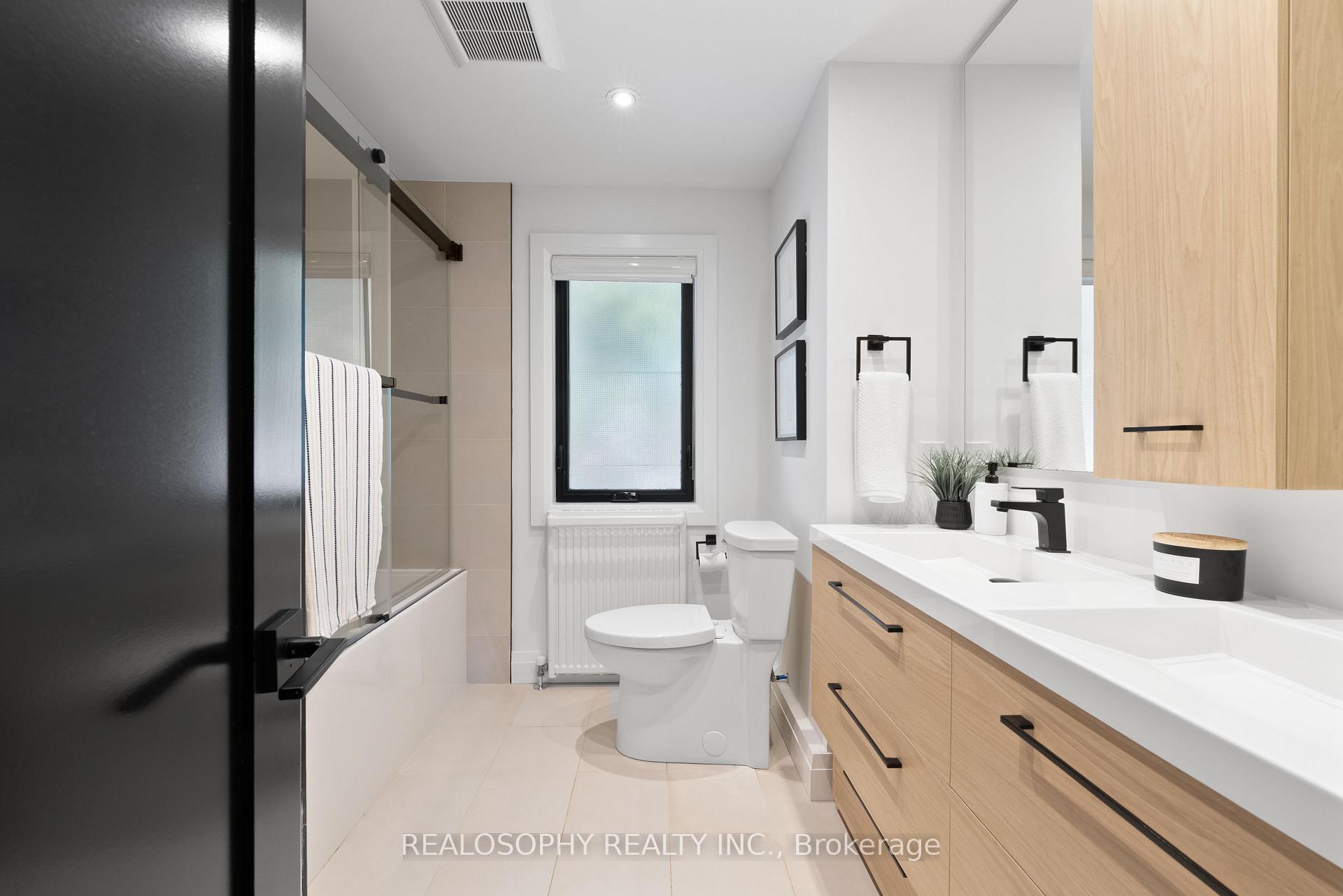 Photo 23 of 69 Wallington Avenue, Toronto, Woodbine-Lumsden — HOMEH