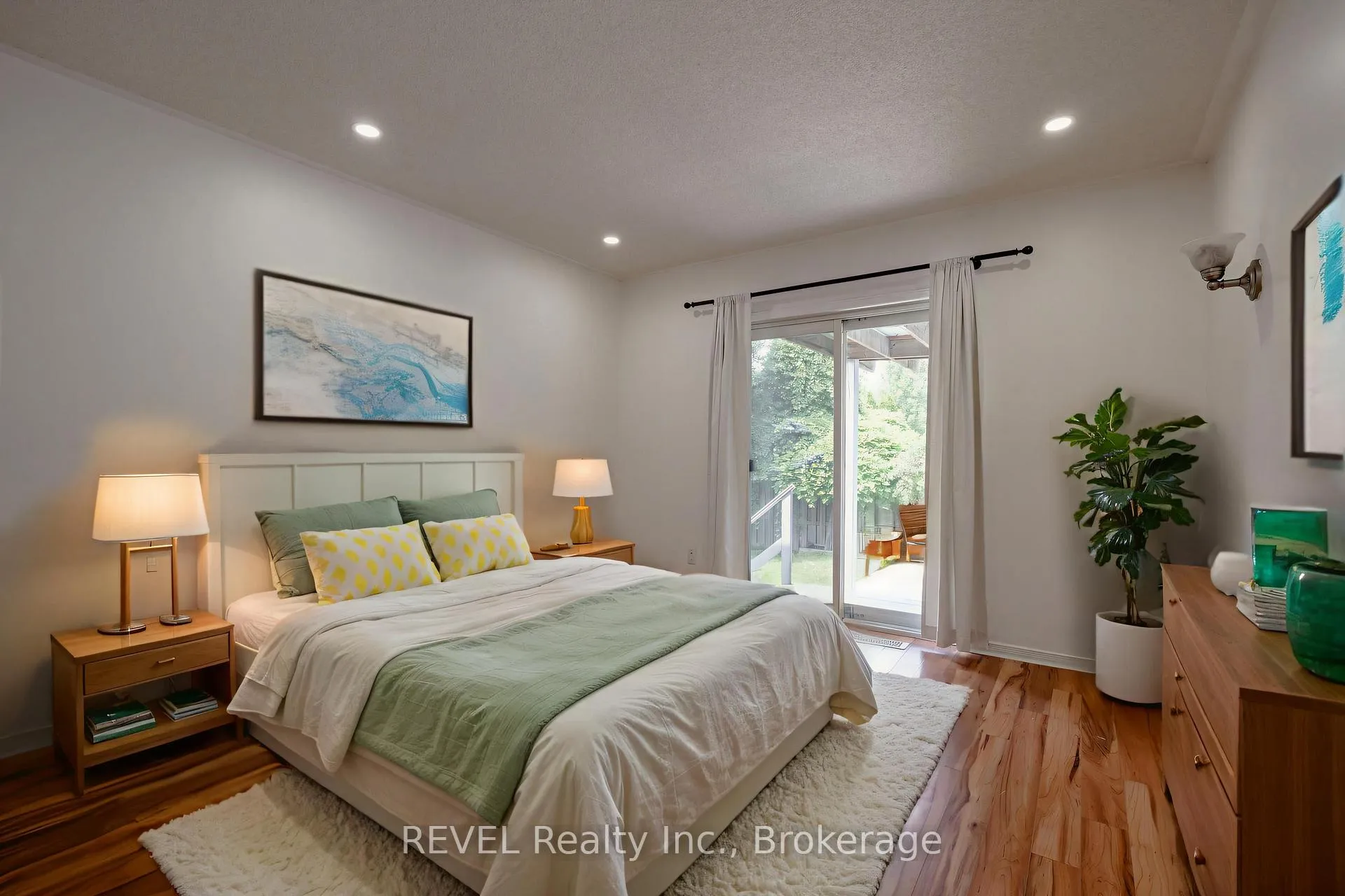 Photo 16 of 35 Summers Drive, Thorold, Confederation Heights — HOMEH