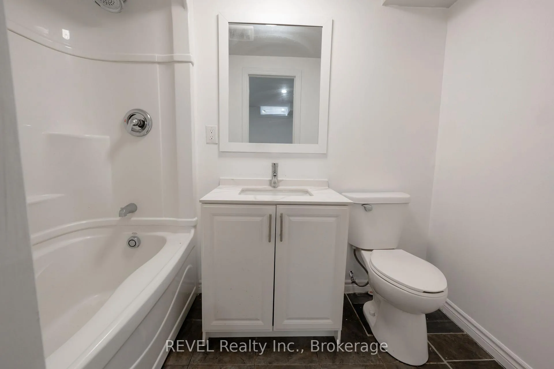 Photo 26 of 35 Summers Drive, Thorold, Confederation Heights — HOMEH