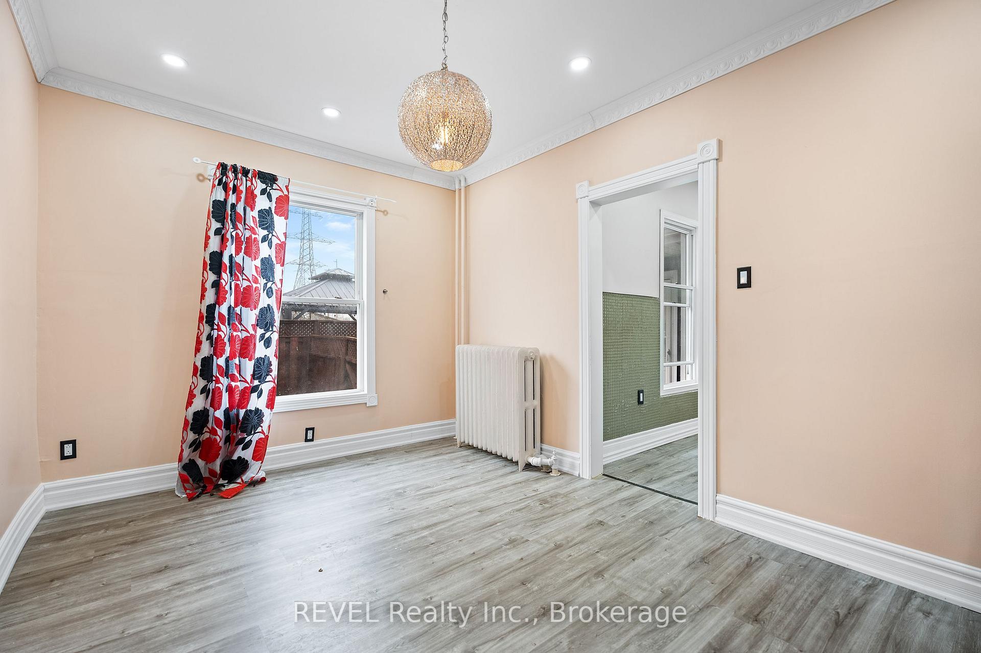 Photo 9 of 22 Hayes Road, Thorold, Allanburg/Thorold South — HOMEH