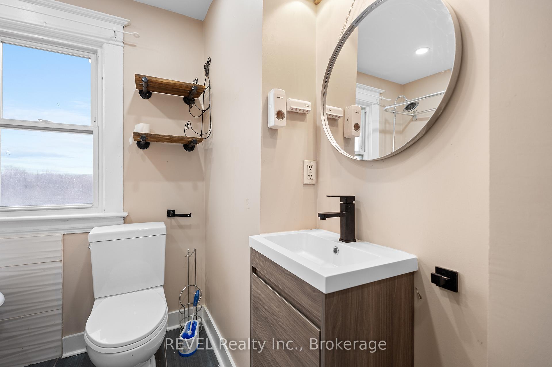 Photo 14 of 22 Hayes Road, Thorold, Allanburg/Thorold South — HOMEH