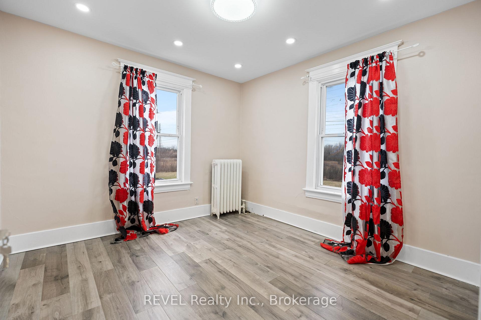 Photo 15 of 22 Hayes Road, Thorold, Allanburg/Thorold South — HOMEH